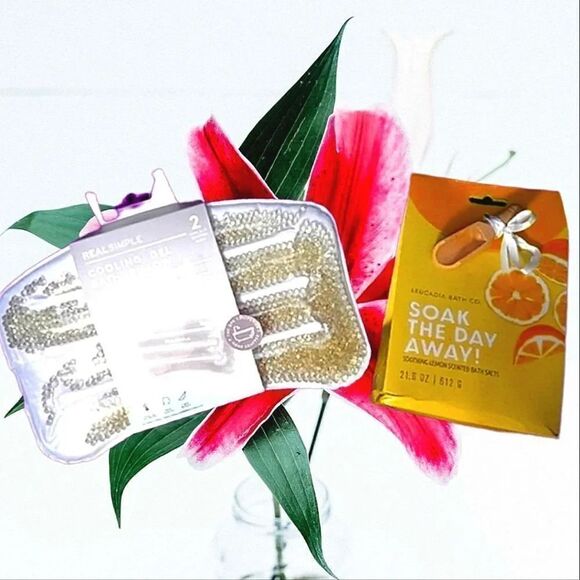 Soak The Day Away Scented Bath Salts And Gel Pillow Gift Bundle NWT - Picture 8 of 10